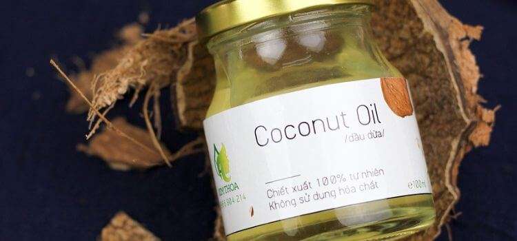 Can using coconut oil on the skin raise cholesterol
