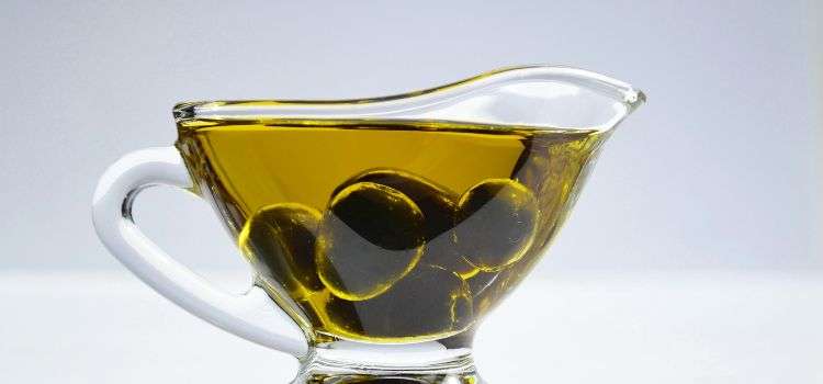 Which oil is best for lowering cholesterol