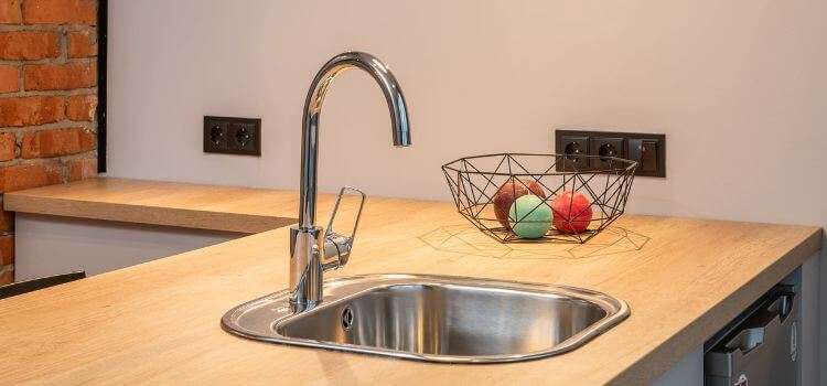 Best RV kitchen faucet