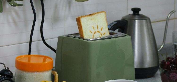 Top Bread Toasters