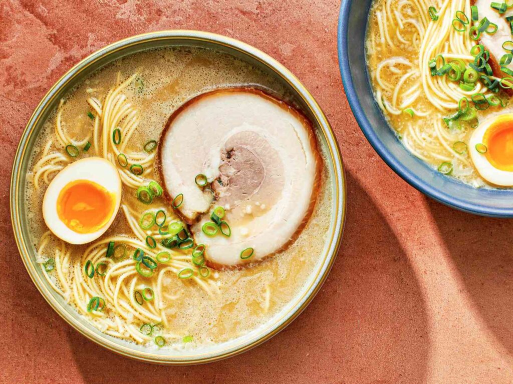 Tonkotsu Ramen (How to Make)